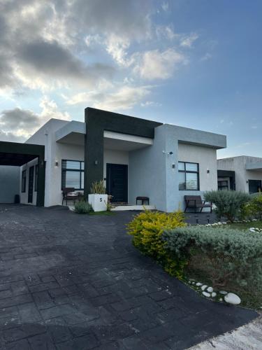 Pyramid Villa 5
