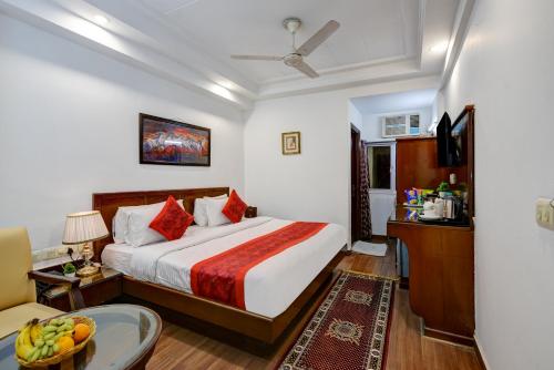 Hotel Chanchal Deluxe - New Delhi Train Station