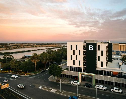 Bridgeport Hotel
