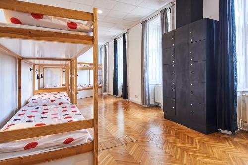 B3 Hostel Budapest客房内的一张或多张床位