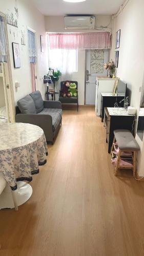 铜锣湾近地铁巴士交通便利宽敞舒适自助入住