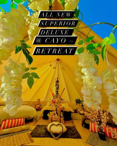 CAYORETREAT LUXURY BELL TENT