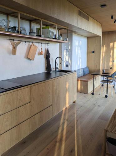 Tiny House Overlooking Nature
