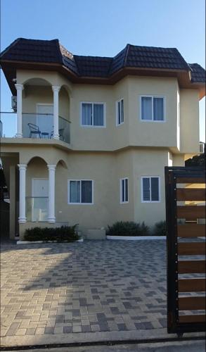 Sorina's Apartments
