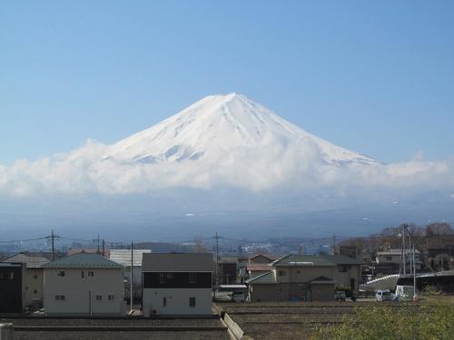 橙色小屋别墅