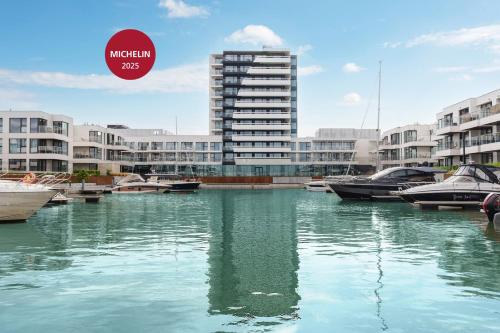 GRANO HOTEL Solmarina