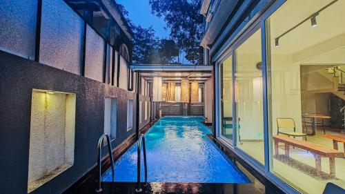 Twilight Stays ll3BHK Villa ll Swimming Pool ll AC ll BBQ