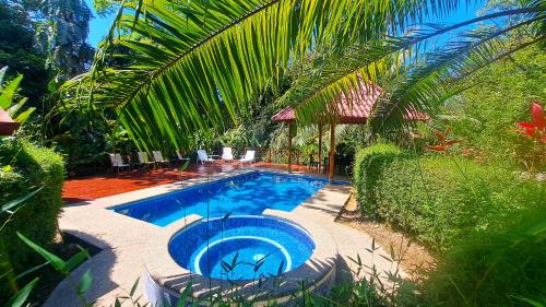 Cabinas Costa Tropicana