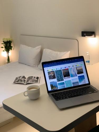Ultramarinn Hotel