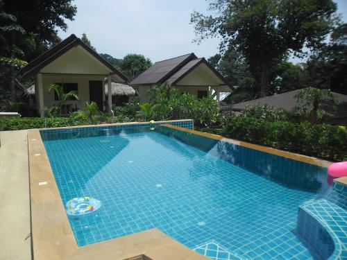 象岛Baansanook Resort & Swimming Pool的相册照片