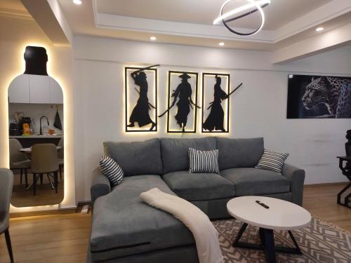 Condo with Rooftop pool and Gym in Westlands