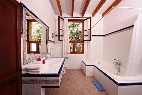 啊格络图利斯美芬卡萨马尼加酒店的一间浴室