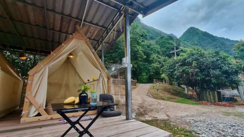 Papaya Resort Nong Khiaw