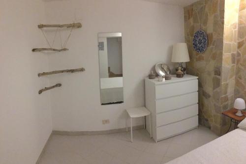 CasadAmare - Puglia Mia Apartments的咖啡和沏茶工具