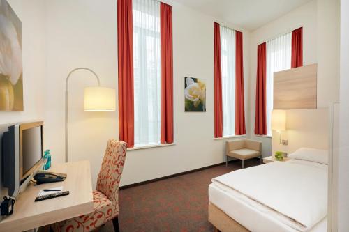 慕尼黑H+酒店的一间客房