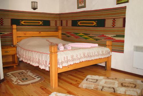 Dykyi Khutir客房内的一张或多张床位