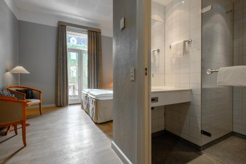Zleep Hotel Prindsen Roskilde的一间浴室