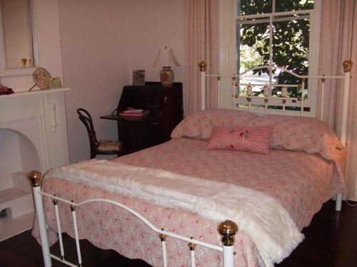布里奇敦林地住宿加早餐旅馆客房内的一张或多张床位