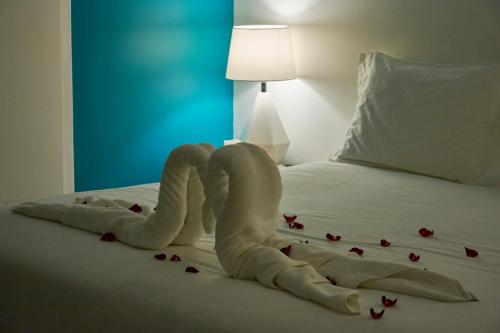 勒莱玛拉姆拜亚酒店客房内的一张或多张床位