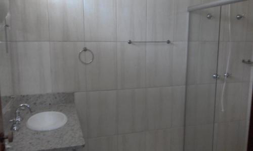 Hotel Pousada Gurupiá的一间浴室