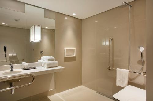 维尼巴拉酒店的一间浴室
