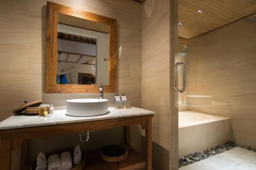 Ulun Ubud Resort - CHSE Certified的一间浴室