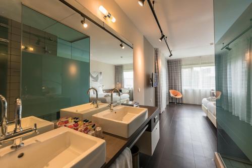帕朋达尔酒店的一间浴室