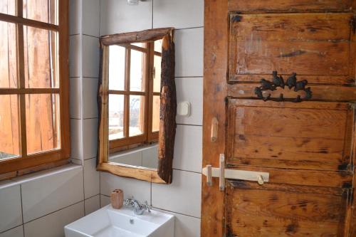 Villa Dihovo的一间浴室