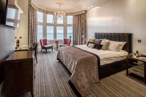 Muthu Westcliff Hotel (Near London Southend Airport)客房内的一张或多张床位