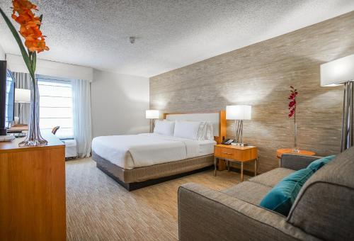 Sleep Inn & Suites客房内的一张或多张床位