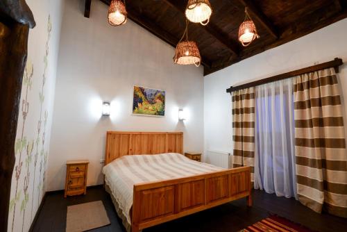 Hotel Skrinya客房内的一张或多张床位
