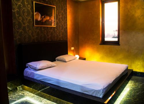 米拉奇酒店客房内的一张或多张床位