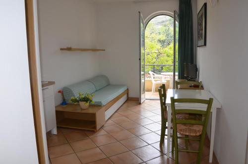 Residence Pian Dei Boschi的休息区