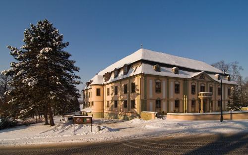 冬天的波西坦堡酒店
