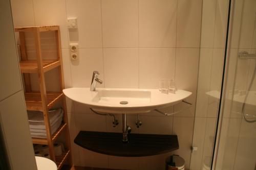 霍夫穆勒酒店的一间浴室