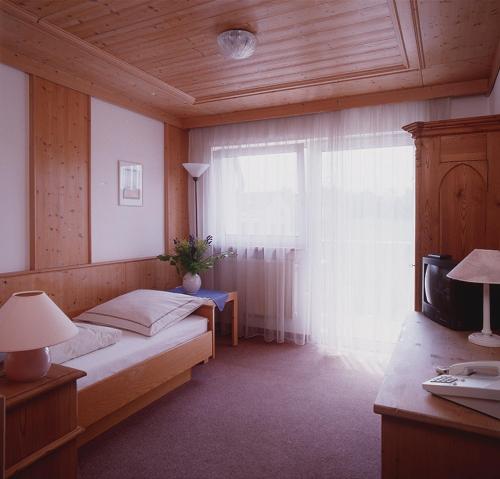 Gasthaus zur Linde客房内的一张或多张床位