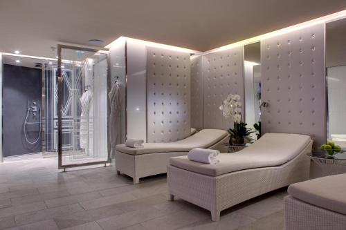 奥斯曼别墅酒店的一间浴室