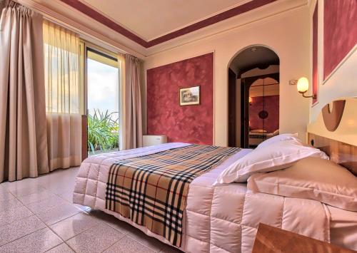 Cazzago San Martino阿尔伯格巴比酒店的相册照片