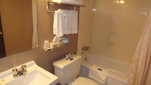 太平洋宾馆的一间浴室
