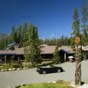 森瓦普塔瀑布落基山旅舍