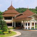 Hotel and Beach Bungalow at Lanta Resort