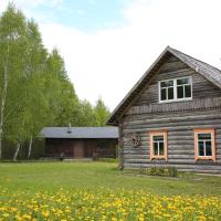 Ethnographic holiday house LAIPAS，位于Murjāņi的酒店