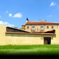 Hotel Rural Rincón de Doña Inés，位于Villanueva de la Condesa的酒店