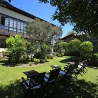 Hotel-Apartamentos La Arquera，位于利亚内斯的酒店