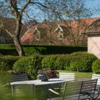 Hotel B - Boskapelhoeve，位于比亨豪特的酒店