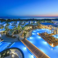 斯特拉岛豪华度假酒店（仅限成人），位于赫索尼索斯阿纳利普希区的酒店