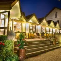 Hôtel & Restaurant Le Relais d'Aumale,位于尚蒂伊的酒店