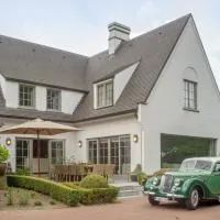 Villa Magdalena Eeklo，位于埃克洛的酒店