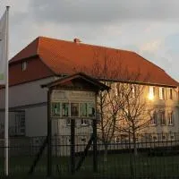 Hotel Garni Demmel & Cie，位于Rohrsheim的酒店