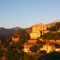 索勒蒙餐厅酒店,位于Cuttoli-Corticchiato的酒店